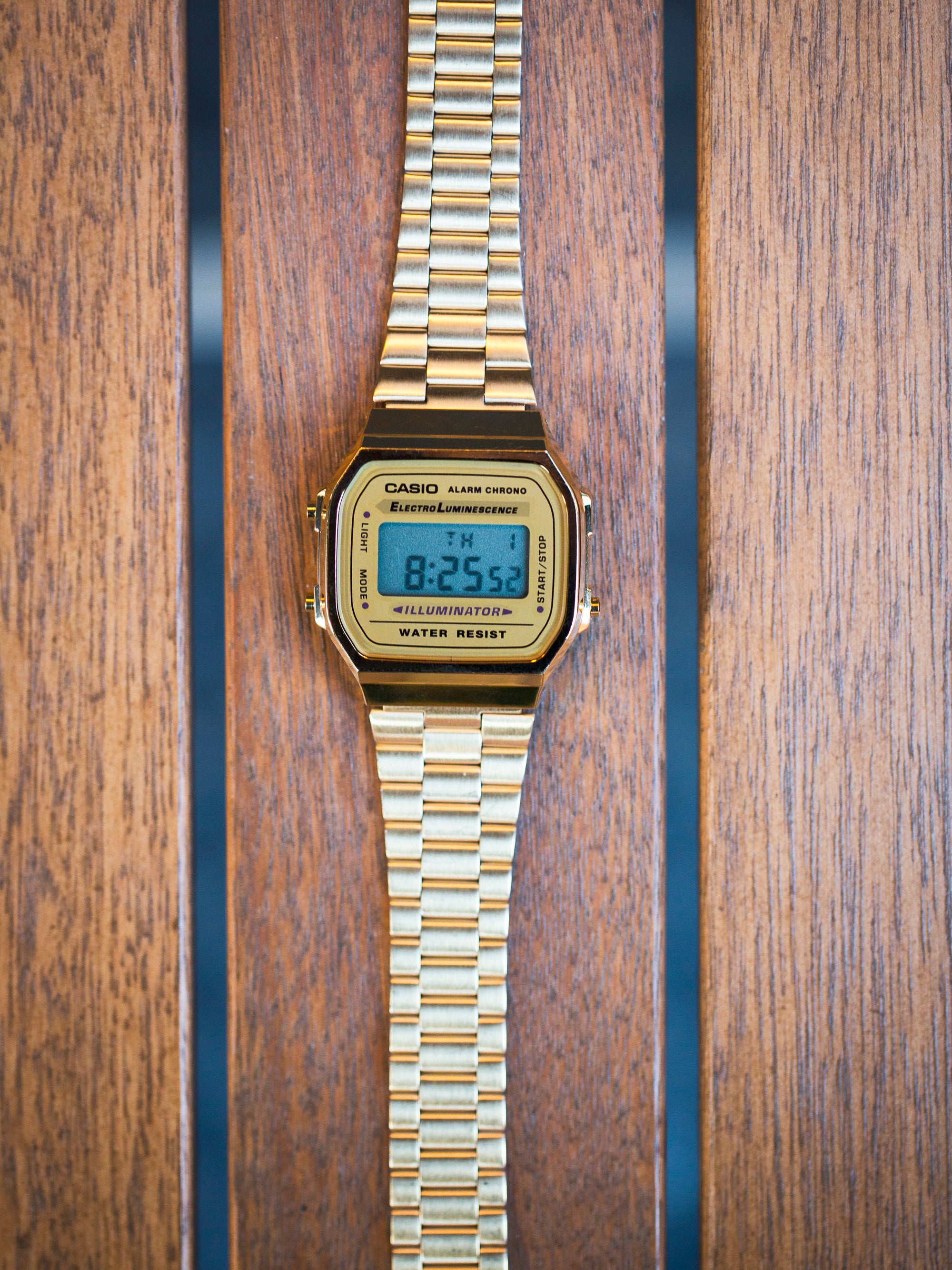 Casio A168WG Retro Vintage A168WG-9VT Gold Tone Stainless Steel Illuminator  Watch